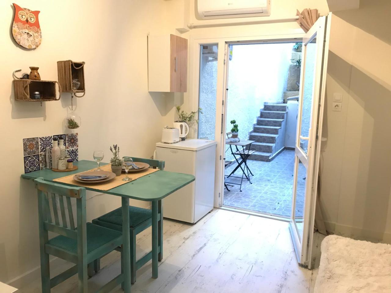 אתונה Two Houses Petralona מראה חיצוני תמונה